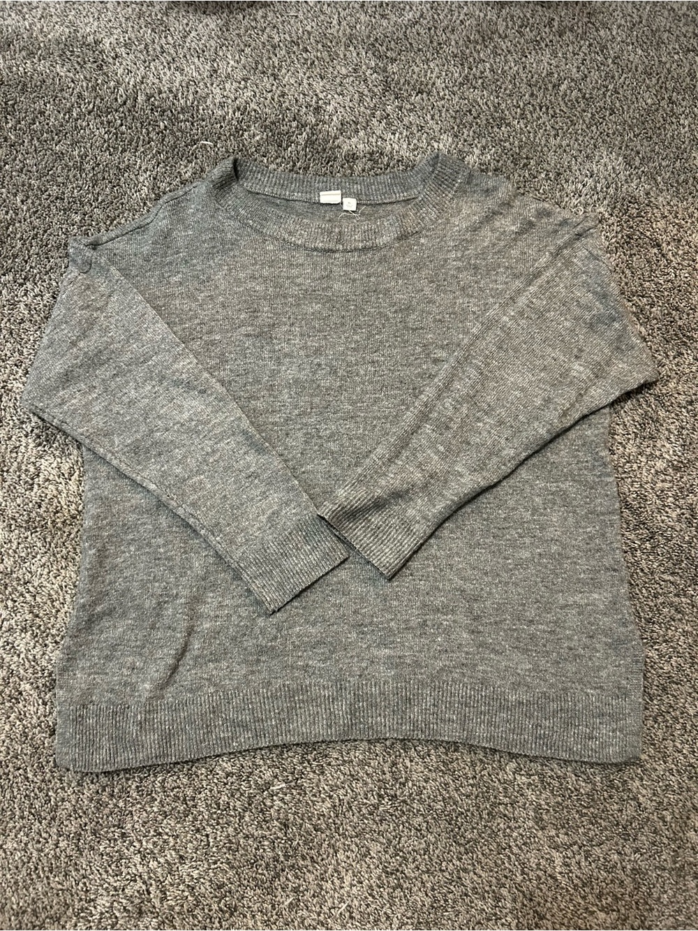 Gap Women’s Gray Sweater, Size XL, Has Slits On The Side, Excellent Condition-#4